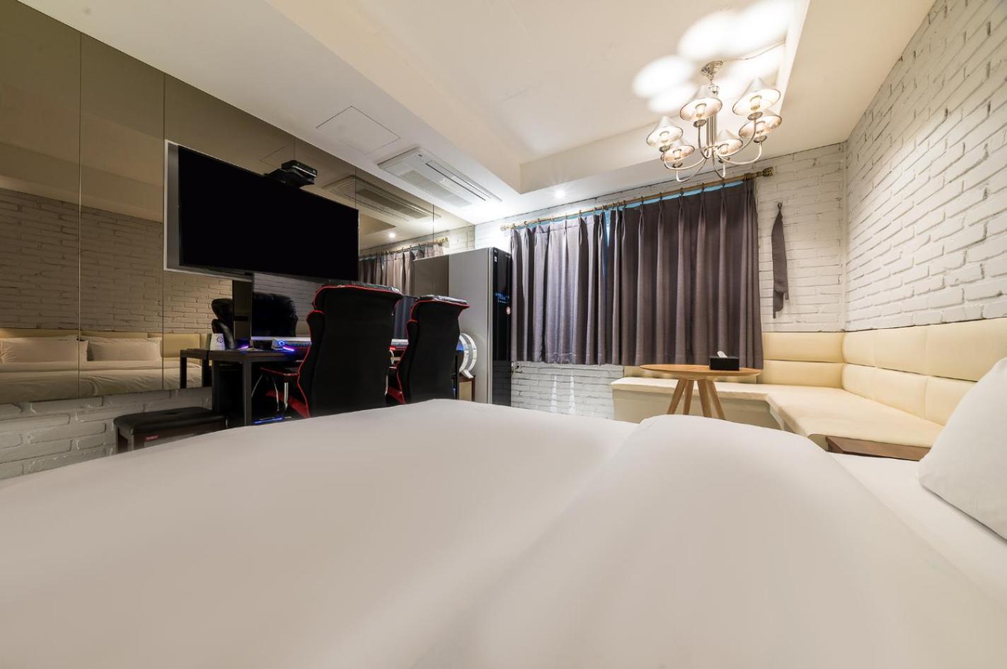 Hotel Yaja Terminal Branch Йонгин Экстерьер фото