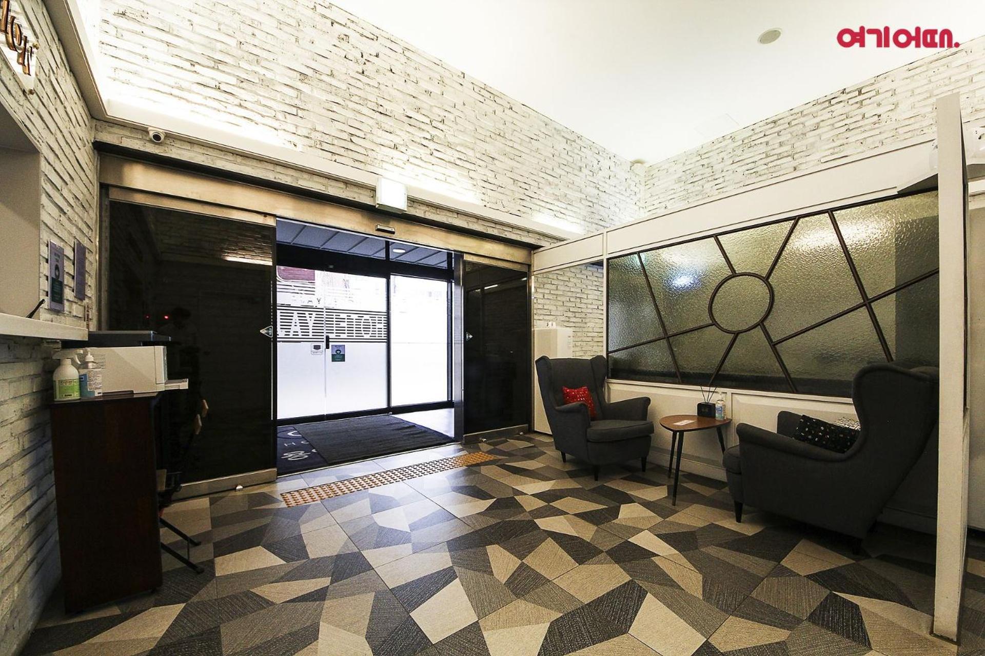 Hotel Yaja Terminal Branch Йонгин Экстерьер фото
