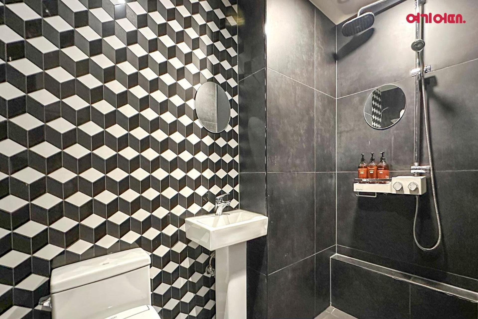 Hotel Yaja Terminal Branch Йонгин Экстерьер фото