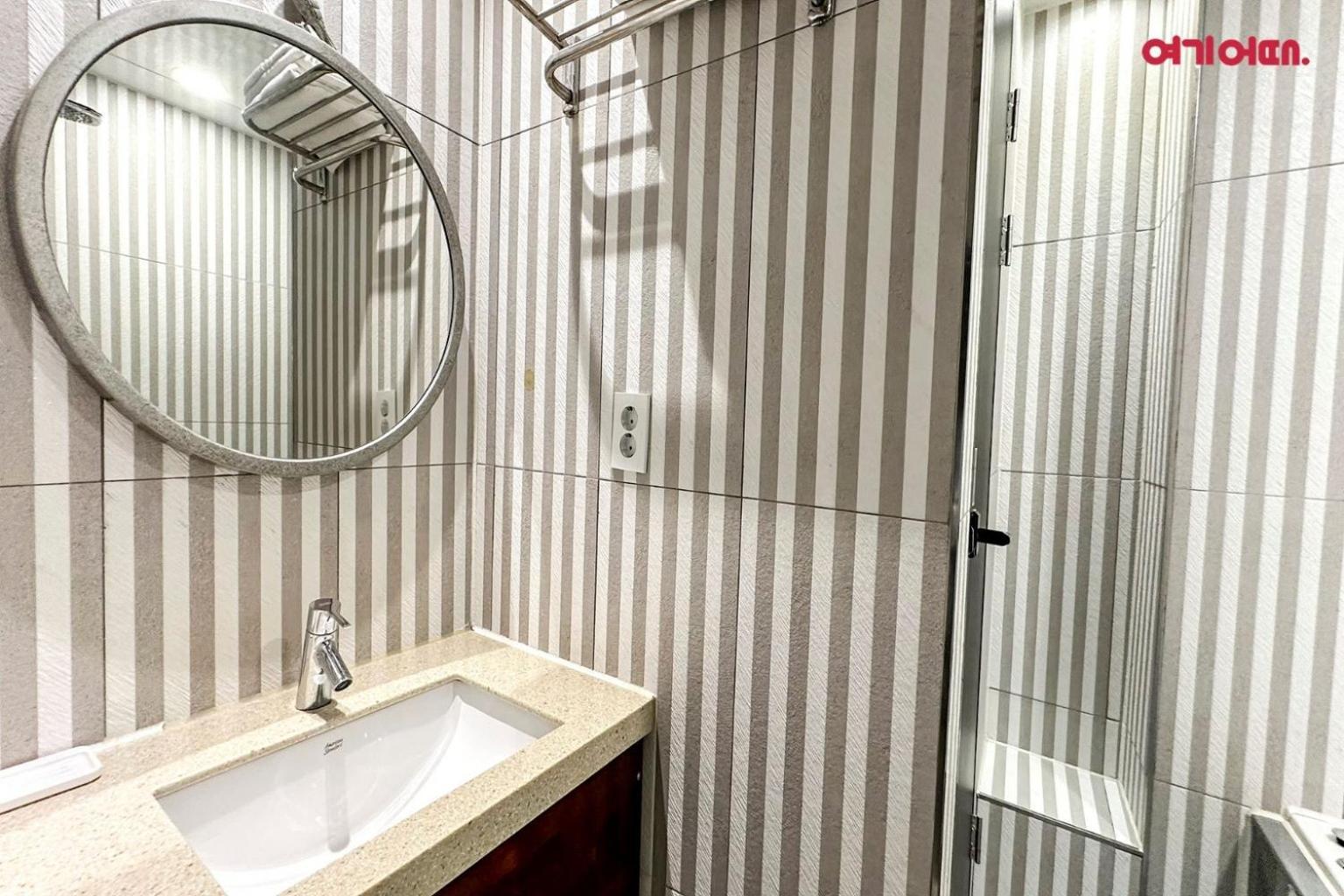 Hotel Yaja Terminal Branch Йонгин Экстерьер фото